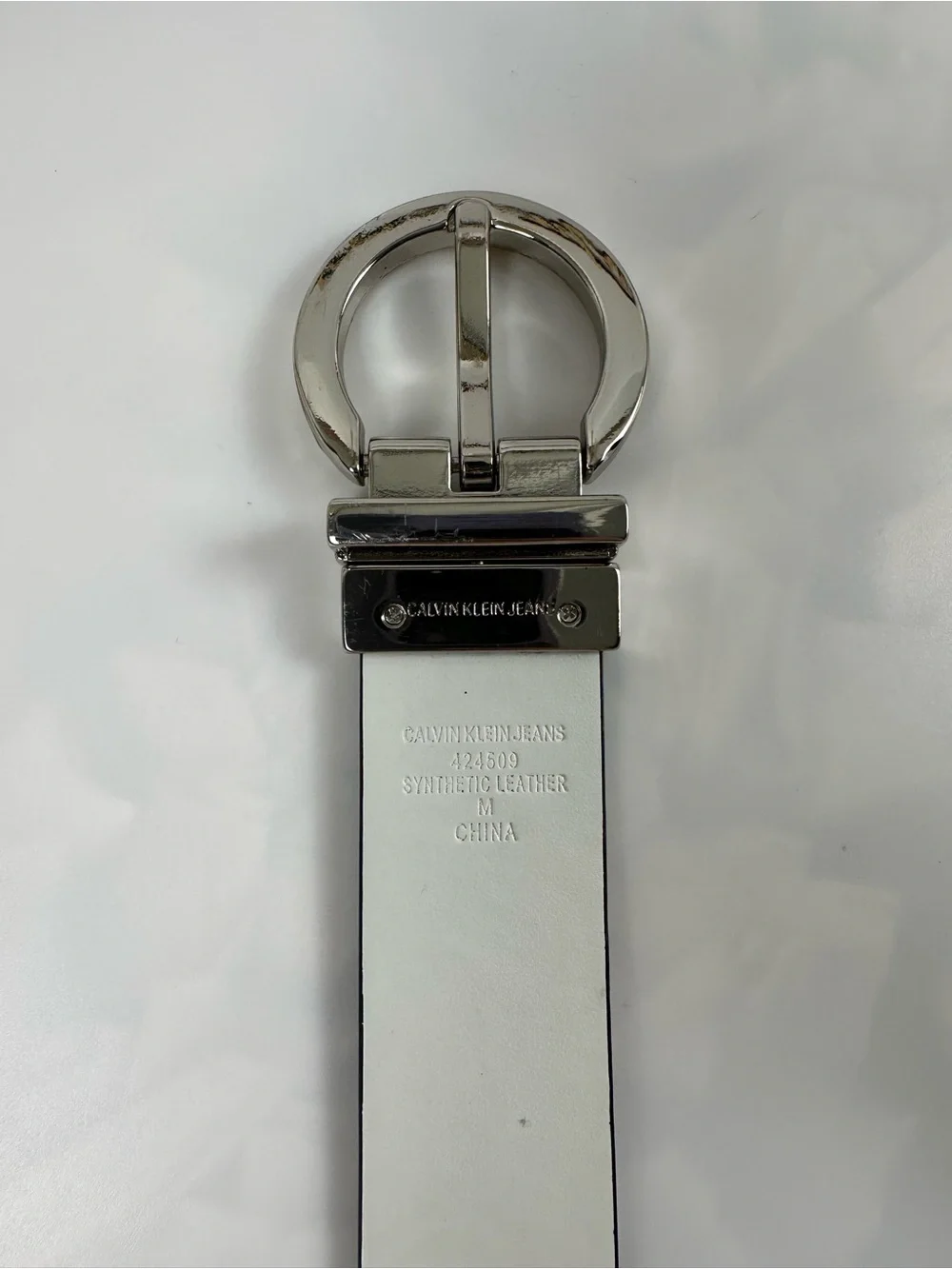 Calvin Klein Jeans Reversible Belt – Size M – Black & White
